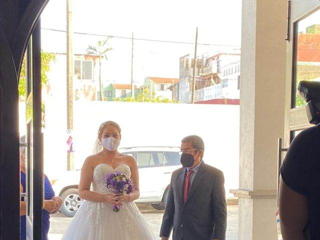 La boda de Erick y Candy  en Coatzacoalcos, Veracruz 8