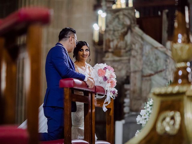 La boda de Edgar y Naim en Iztapalapa, Ciudad de México 23