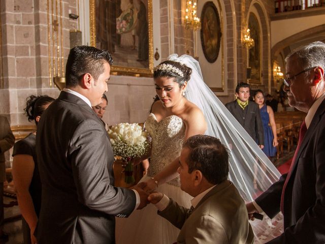 La boda de Carlos y Miriam en Irapuato, Guanajuato 19
