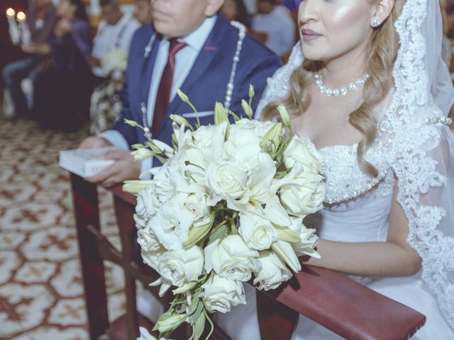 La boda de Miguel y Ana en San Lorenzo Cacaotepec, Oaxaca 12