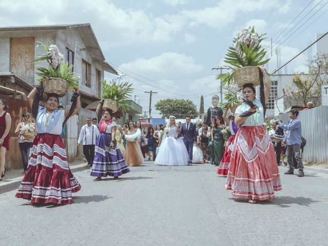 La boda de Miguel y Ana en San Lorenzo Cacaotepec, Oaxaca 19