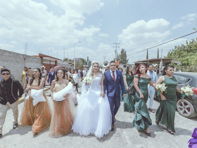 La boda de Miguel y Ana en San Lorenzo Cacaotepec, Oaxaca 20