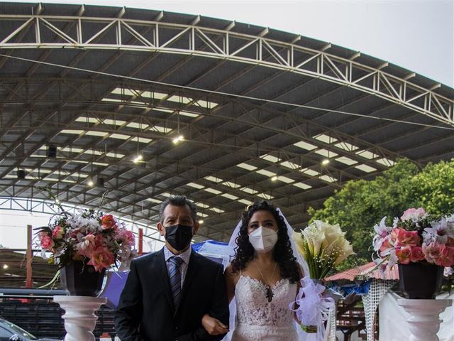 La boda de Mauricio y Anabel en Gustavo A. Madero, Ciudad de México 24