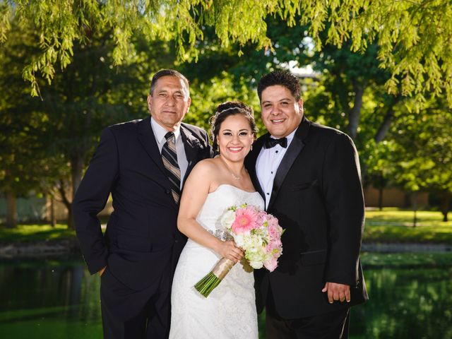 La boda de Dumar y Paola en Chihuahua, Chihuahua 29