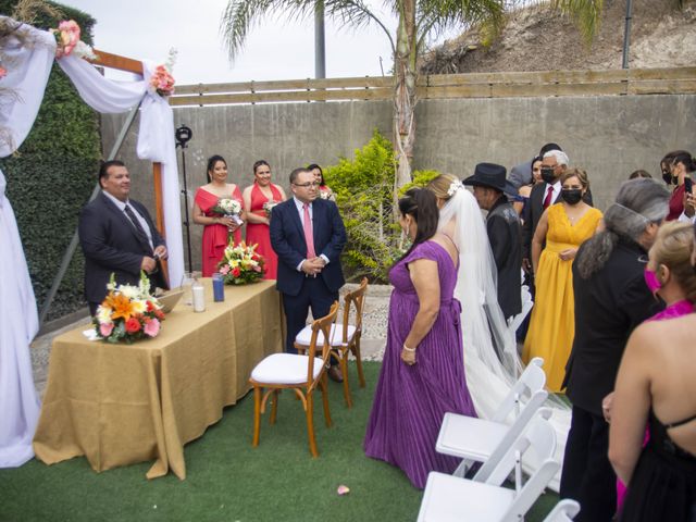 La boda de Aldo y Brenda en Tijuana, Baja California 21