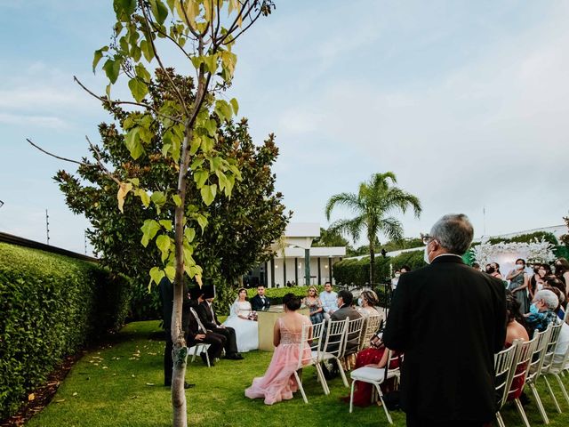 La boda de Emmanuel y Karla en Saltillo, Coahuila 31