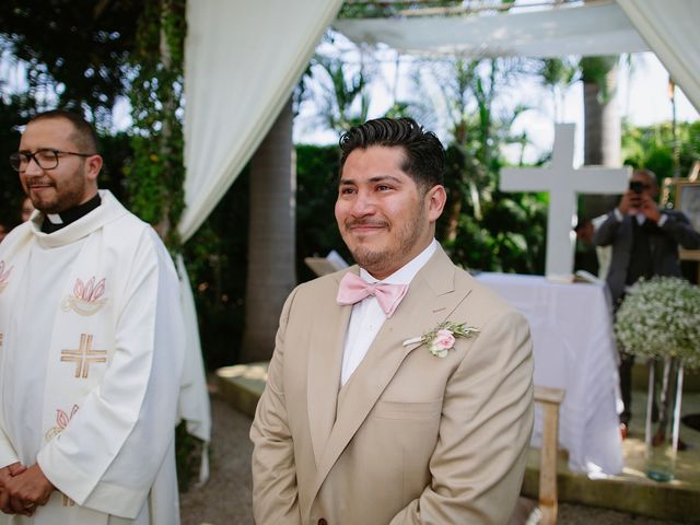 La boda de Adrián y Elisa en Jiutepec, Morelos 14