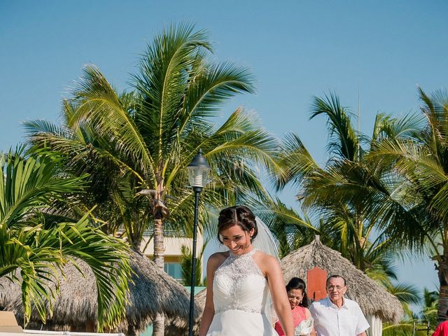 La boda de Damián y Brenda en Bahía de Banderas, Nayarit 19