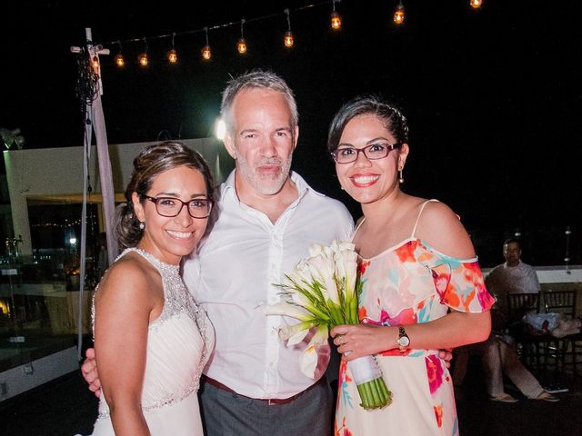 La boda de Damián y Brenda en Bahía de Banderas, Nayarit 159
