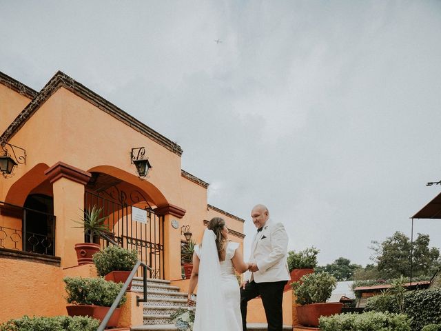 La boda de Víctor y Ixh-tel en Tlalpan, Ciudad de México 37