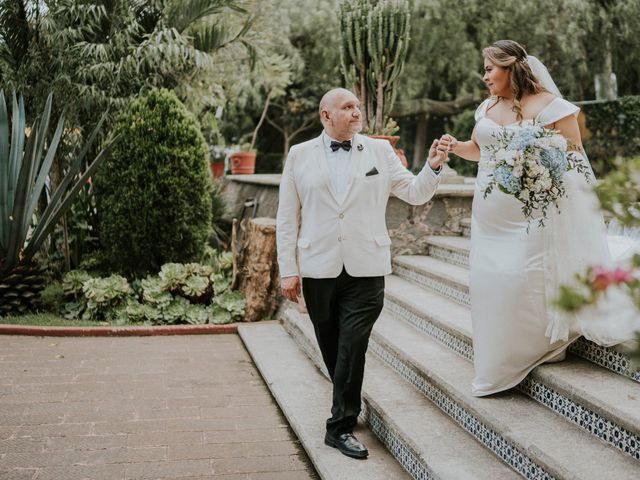 La boda de Víctor y Ixh-tel en Tlalpan, Ciudad de México 50