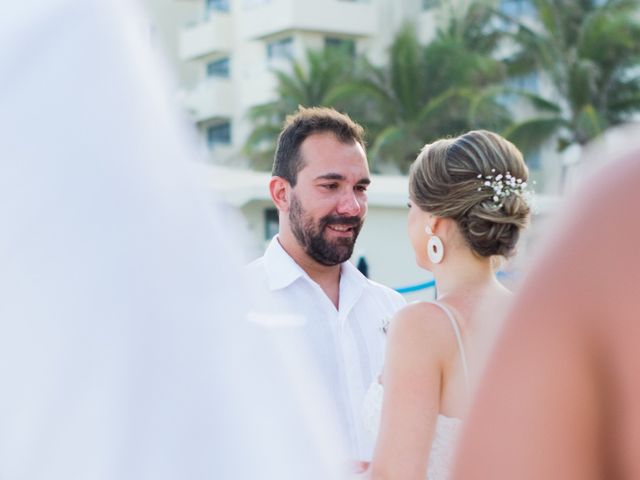 La boda de Iury y Angélica en Cancún, Quintana Roo 35