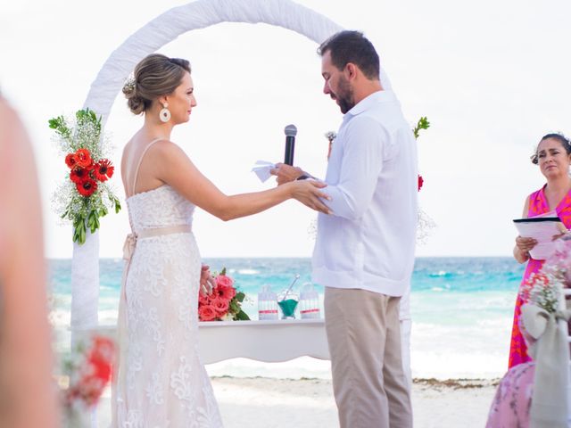La boda de Iury y Angélica en Cancún, Quintana Roo 39
