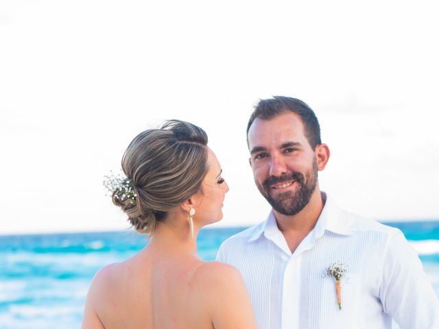 La boda de Iury y Angélica en Cancún, Quintana Roo 53