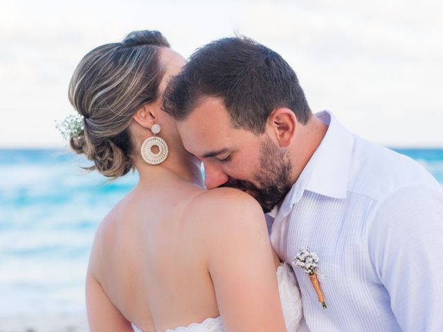 La boda de Iury y Angélica en Cancún, Quintana Roo 55