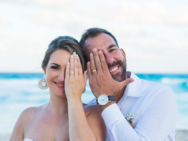 La boda de Iury y Angélica en Cancún, Quintana Roo 56