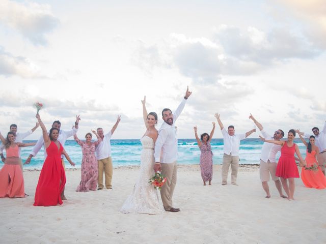 La boda de Iury y Angélica en Cancún, Quintana Roo 61