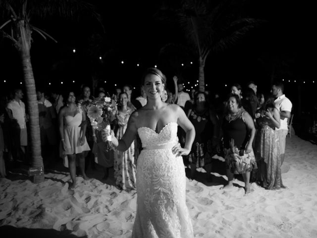 La boda de Iury y Angélica en Cancún, Quintana Roo 71