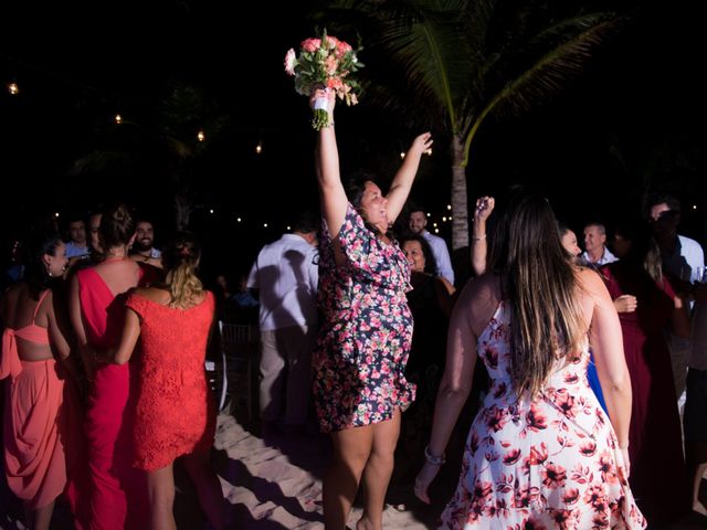 La boda de Iury y Angélica en Cancún, Quintana Roo 73