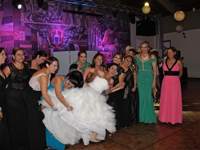 La boda de Sid y Sthella en Coyoacán, Ciudad de México 35