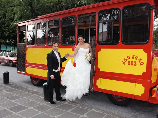 La boda de Sid y Sthella en Coyoacán, Ciudad de México 81