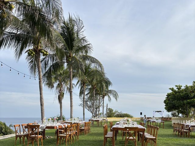La boda de Alex Uriel  y Dalí Eunice  en Huatulco, Oaxaca 6