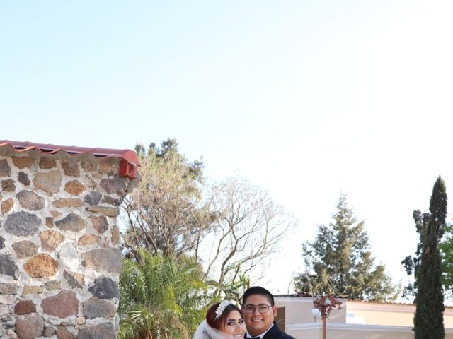 La boda de Héctor  y Lizet  en Comonfort, Guanajuato 5