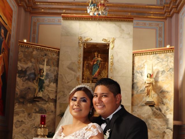 La boda de Héctor  y Lizet  en Comonfort, Guanajuato 6