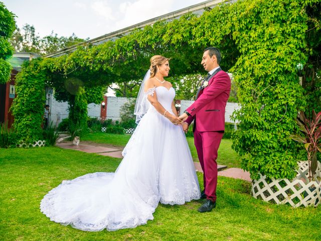 La boda de Miguel y Angélica en Gustavo A. Madero, Ciudad de México 34