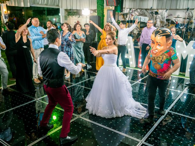 La boda de Miguel y Angélica en Gustavo A. Madero, Ciudad de México 57