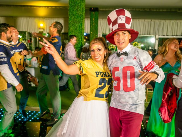 La boda de Miguel y Angélica en Gustavo A. Madero, Ciudad de México 63