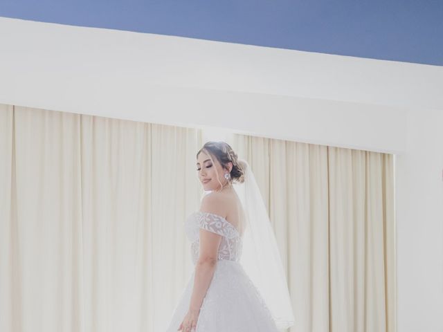 La boda de Carlos y Isabel en Mazatlán, Sinaloa 20