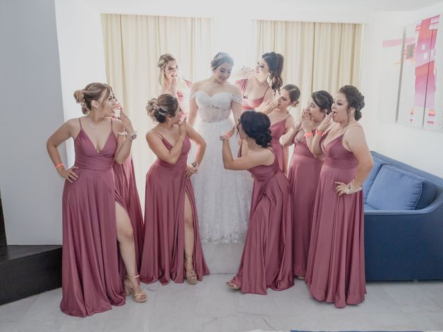 La boda de Carlos y Isabel en Mazatlán, Sinaloa 22