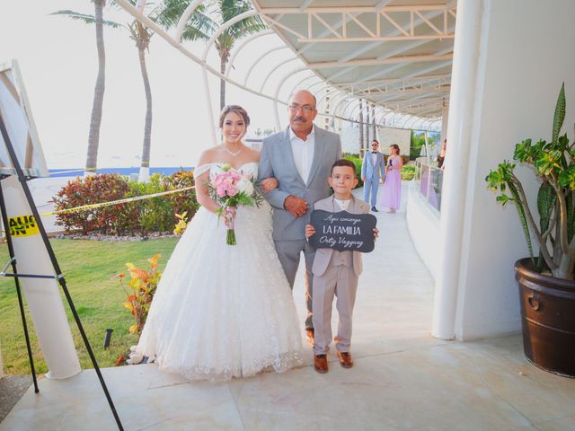 La boda de Carlos y Isabel en Mazatlán, Sinaloa 59