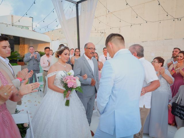 La boda de Carlos y Isabel en Mazatlán, Sinaloa 65