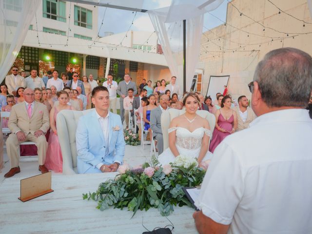 La boda de Carlos y Isabel en Mazatlán, Sinaloa 67