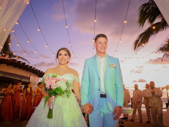 La boda de Carlos y Isabel en Mazatlán, Sinaloa 78