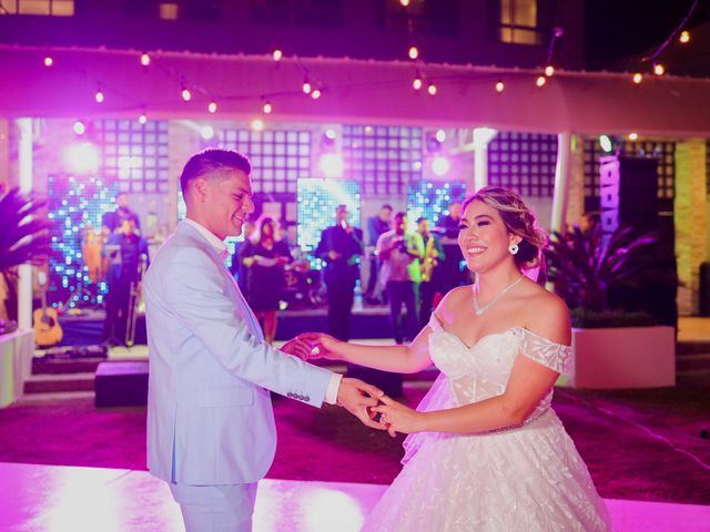 La boda de Carlos y Isabel en Mazatlán, Sinaloa 86