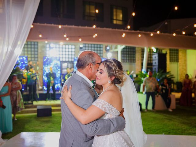 La boda de Carlos y Isabel en Mazatlán, Sinaloa 91