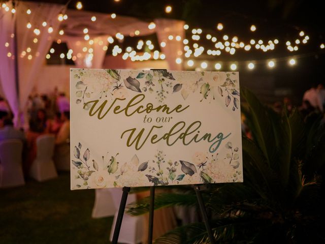 La boda de Carlos y Isabel en Mazatlán, Sinaloa 103