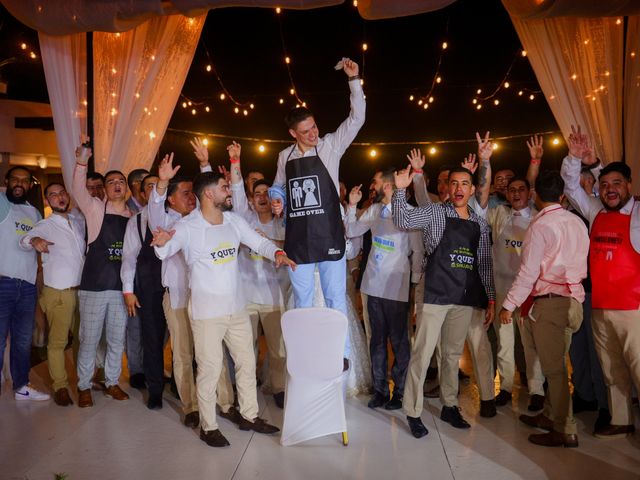 La boda de Carlos y Isabel en Mazatlán, Sinaloa 111