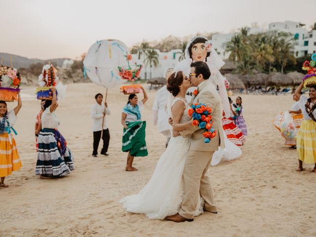 La boda de Alejandro y Elsa en Huatulco, Oaxaca 27