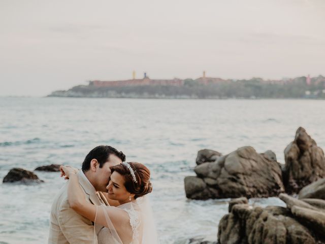 La boda de Alejandro y Elsa en Huatulco, Oaxaca 46