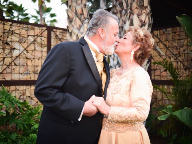 La boda de Jesús y Olivia en Tijuana, Baja California 23