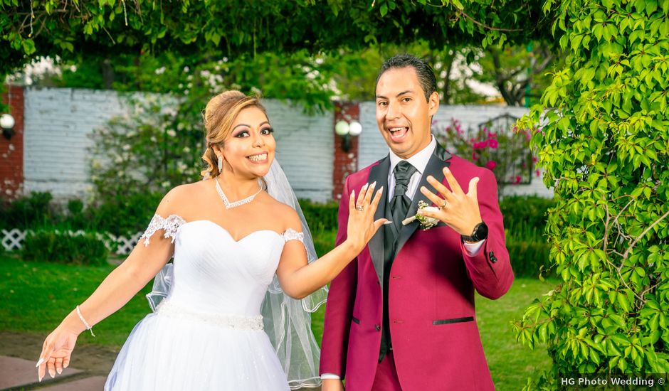 La boda de Miguel y Angélica en Gustavo A. Madero, Ciudad de México