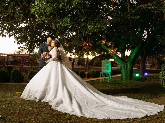 La boda de Gabriel y Adriana en Chihuahua, Chihuahua 13