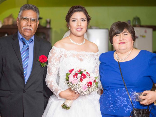 La boda de Miguel y María  en Ciudad Juárez, Chihuahua 24