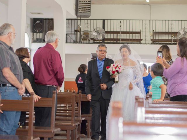 La boda de Miguel y María  en Ciudad Juárez, Chihuahua 25