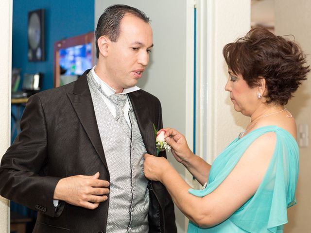 La boda de Berny y Montse en Iztapalapa, Ciudad de México 3