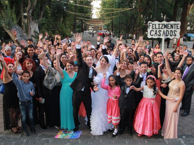 La boda de Berny y Montse en Iztapalapa, Ciudad de México 2